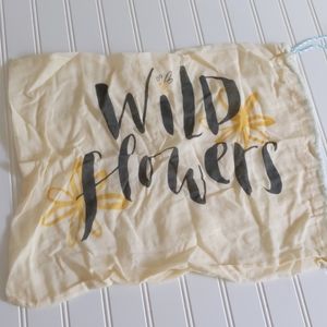 Wildflowers Drawstring bag